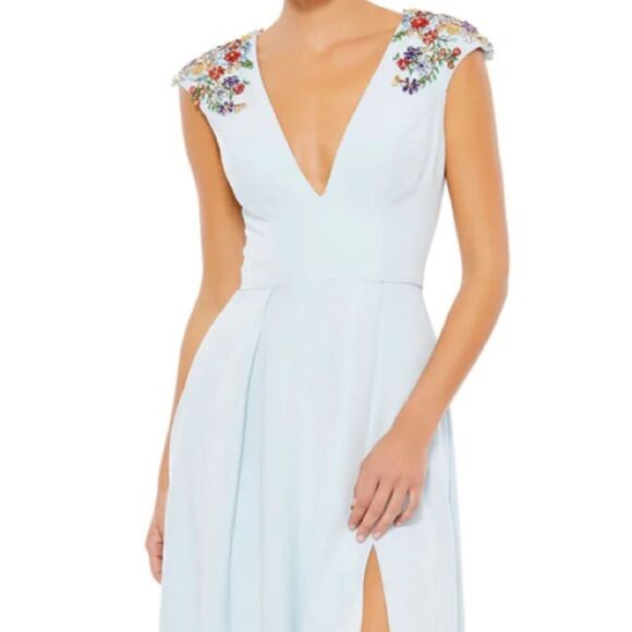 MAC Duggal Prom pageant Gown Crystals Floral Accented Baby Blue Aline Size 2 NEW - Picture 6 of 14